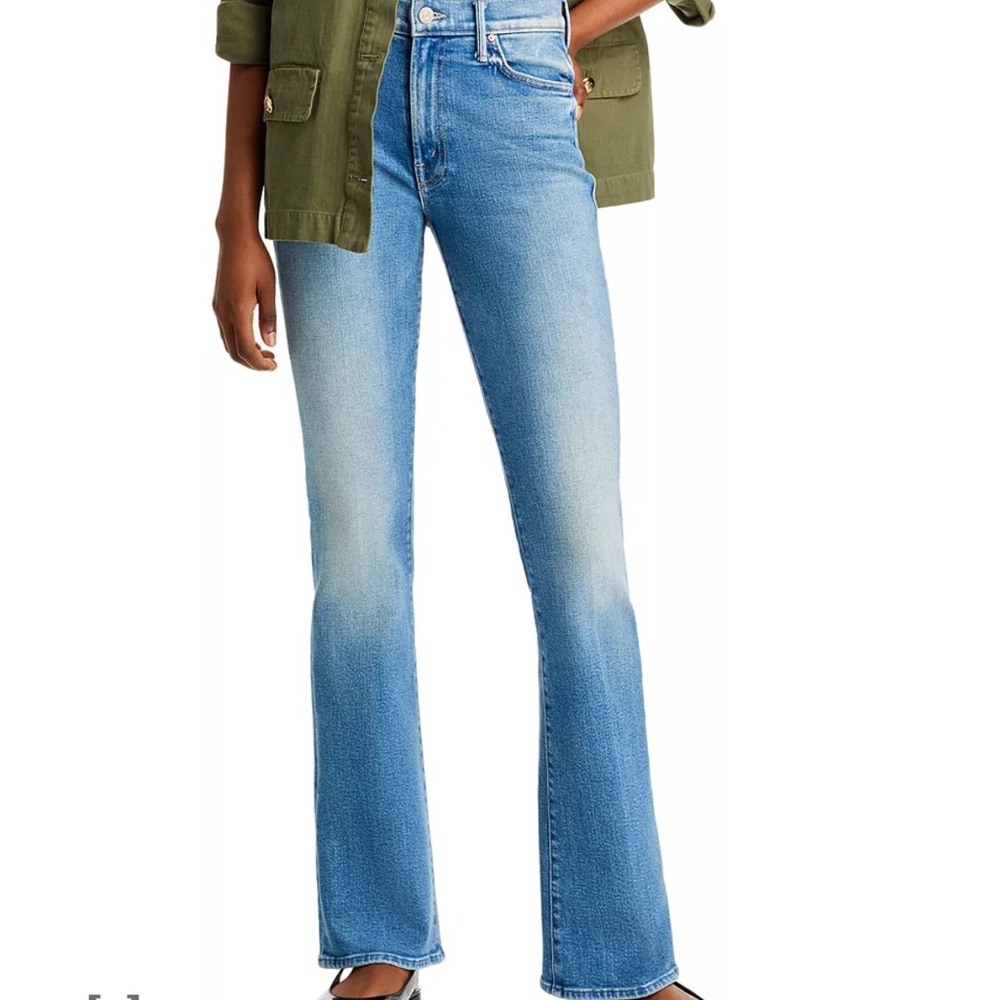MOTHER Outsider Sneak Jeans